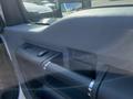Interior door handle and controls of a 2015 Ford F-450 SD