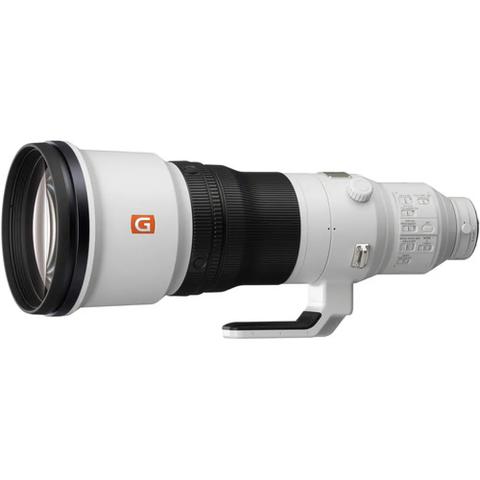 Sony FE 600mm f/4 GM OSS lens features a large white body with a black grip and a tripod mount with a focus ring and switches for image stabilization and focus modes