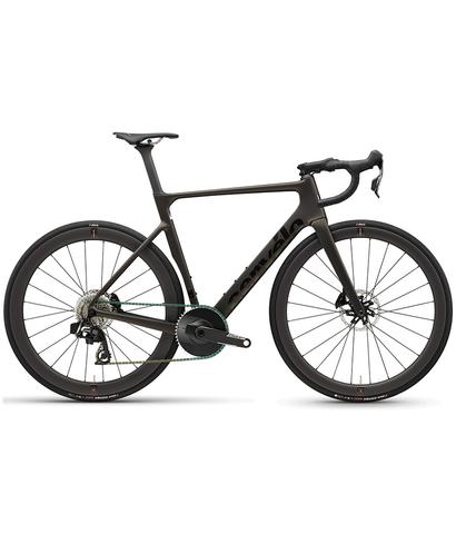 A 2026 Cervelo Soloist Force AXS 1 road bike featuring a carbon frame disc brakes and aerodynamic design with black and green accents