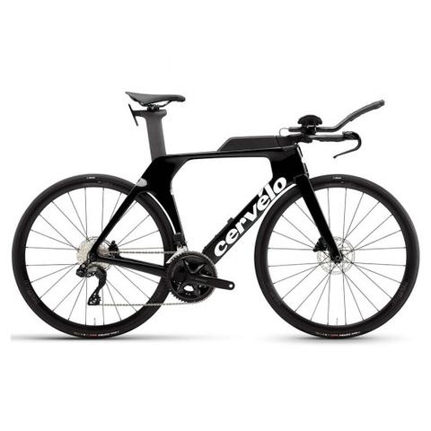 A Cervelo P 105 Di2 2025 bike featuring a sleek black frame aerodynamic design and equipped with disc brakes and a triathlon handlebar setup
