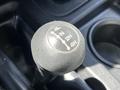 Gear shift knob of a 2015 RAM 5500 with markings for 4L N 2H and 4H
